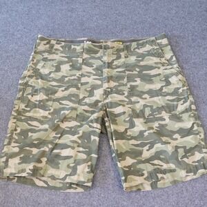 Lee Extreme Motion Mens Camo Cargo Shorts Green Camouflage 112314449 Size 40